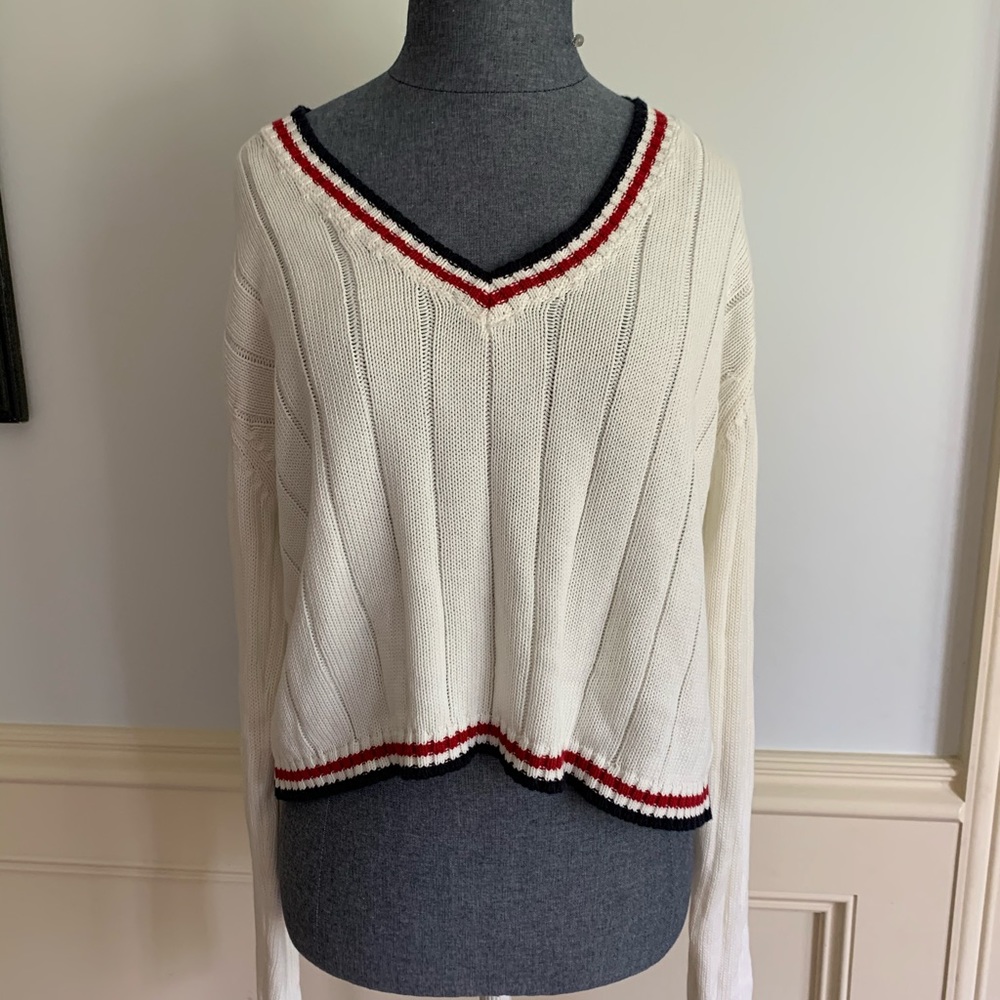 Brandy Melville sweater